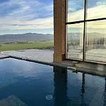 La Valle Del Re - *